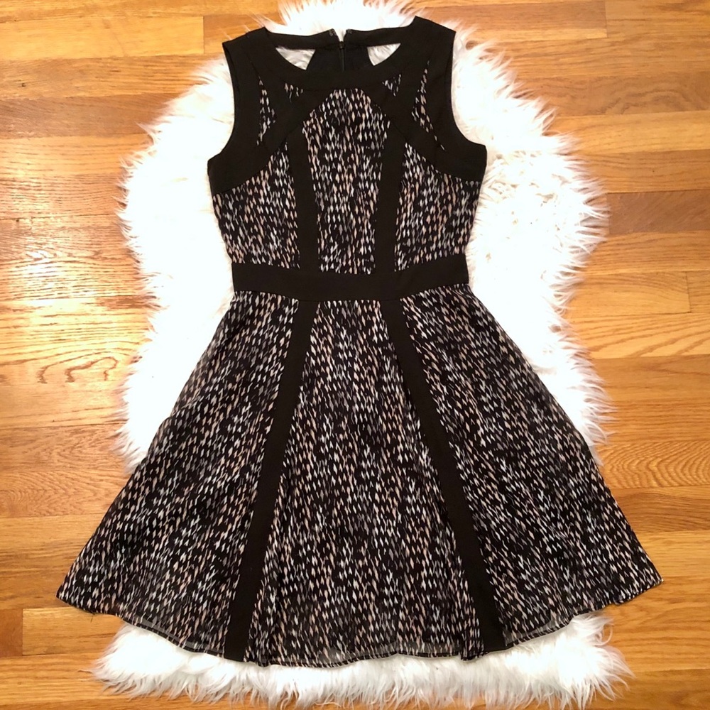 Banana Republic A Line dress with shoulder cutouts